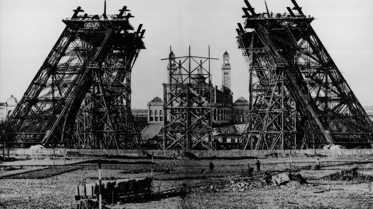 Eiffel Tower under construction