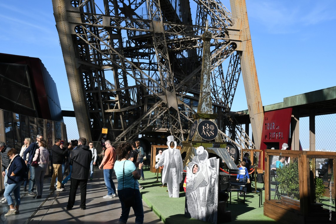 Foto de la terraza de la Torre Eiffel, 2019.